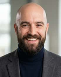 LinkedIn Headshots related public headshot