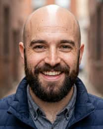 LinkedIn Headshots related public headshot