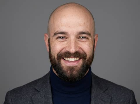 AI Headshots White Man with Beard AI LinkedIn headshot