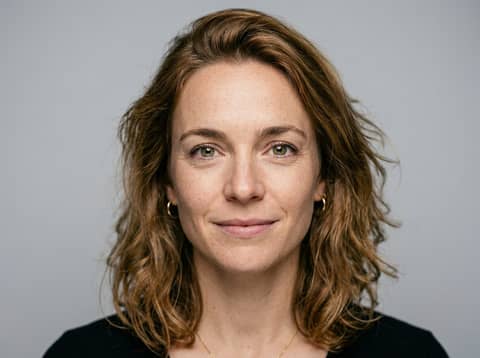 White Woman (Public Model) AI LinkedIn headshot