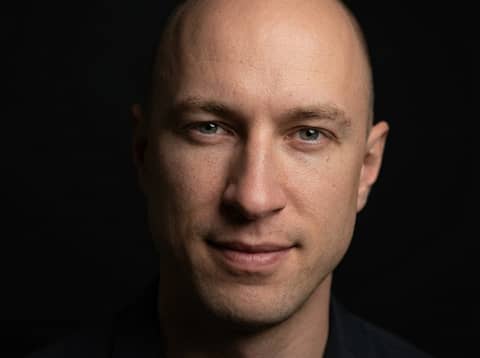 Bartas AI LinkedIn headshot