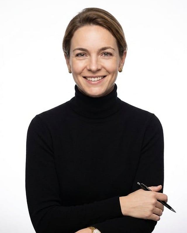 Schwarzer Rollkragenpullover